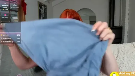 aus_queen — Stripchat recorded stream image, 03.02.2025 04:40