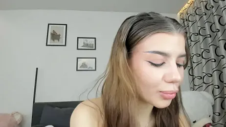 dolly_ll — Stripchat recorded stream image, 19.03.2025 13:20