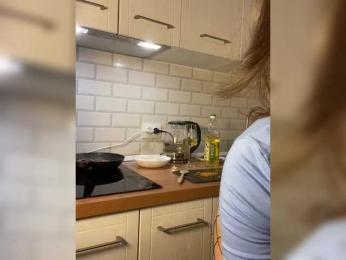 Businka13 — Bongacams recorded stream image, 19.03.2025 15:00