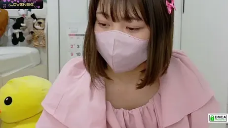SUZU_ — Stripchat recorded stream image, 20.03.2025 06:00
