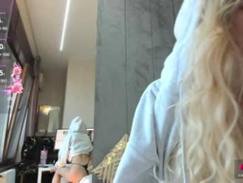 sassyt33n — Chaturbate recorded stream screenshot (20 Mar 2025)