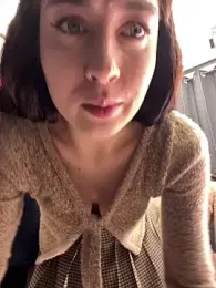 Holly_Play — Stripchat recorded stream image, 20.03.2025 11:40