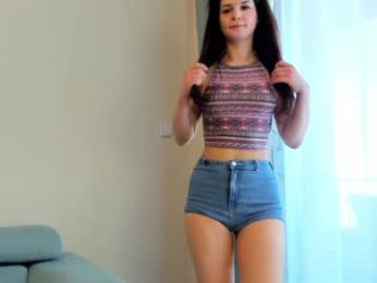 elaanna — Chaturbate recorded stream image, 03.02.2025 07:40