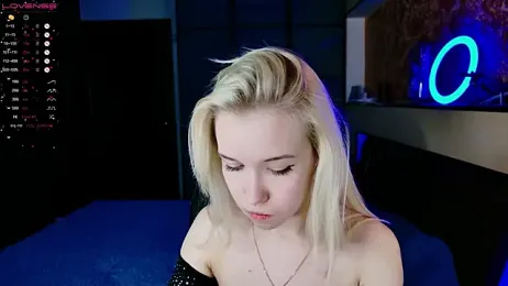 ShhhO_O — Stripchat recorded stream image, 21.03.2025 10:20