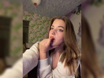 little-devil — Bongacams recorded stream image, 22.03.2025 15:40