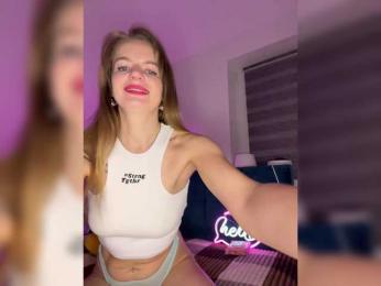 Zoluszka — Bongacams recorded stream image, 22.03.2025 19:40