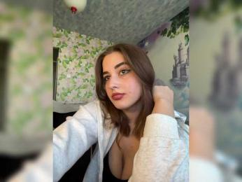 little-devil — Bongacams recorded stream image, 23.03.2025 08:00