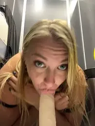 Sweet___Emily — Stripchat recorded stream image, 23.03.2025 10:10