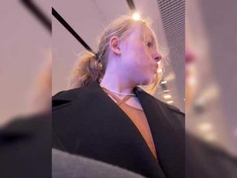 LiiBaby — Bongacams recorded stream image, 23.03.2025 15:00