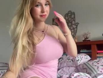 kittengirlxo — Chaturbate recorded stream image, 24.03.2025 01:10