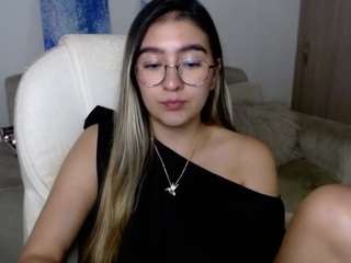 alexyferrer — Camsoda recorded stream image, 25.03.2025 22:10