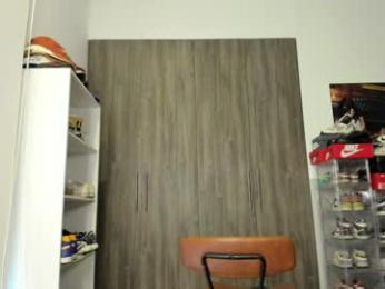 lindabluee — Chaturbate recorded stream image, 26.03.2025 16:10