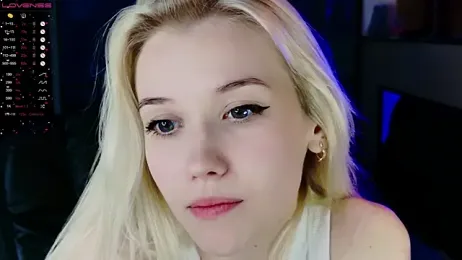 ShhhO_O — Stripchat recorded stream image, 27.03.2025 07:40