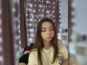 ShyAlya — Bongacams recorded stream screenshot (28 Mar 2025)