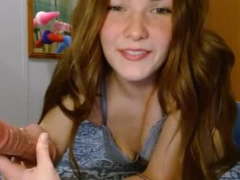 aliii1123 — Chaturbate recorded stream image, 29.03.2025 01:00