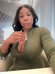 Belle___ — Stripchat recorded stream image, 29.03.2025 14:20