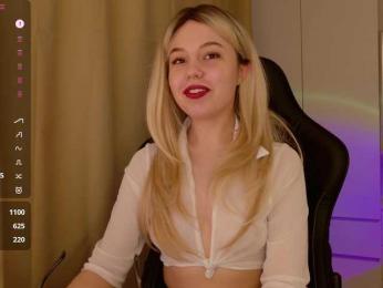 Businka13 — Bongacams recorded stream image, 31.03.2025 16:50