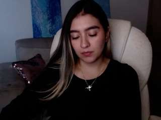 alexyferrer — Camsoda recorded stream image, 31.03.2025 19:20