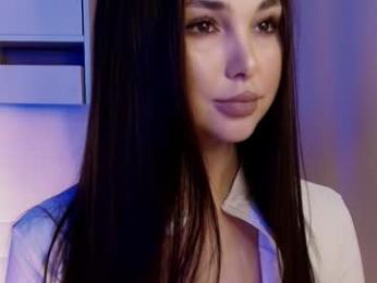 hollyextra — Chaturbate recorded stream image, 31.03.2025 18:10