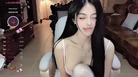 Irene--- — Stripchat recorded stream screenshot (01 Apr 2025)