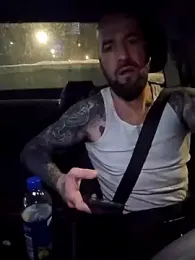 Beardedtattood — Stripchat recorded stream screenshot (04 Feb 2025)