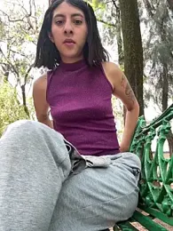 PurpleLinn — Stripchat recorded stream image, 02.04.2025 19:40