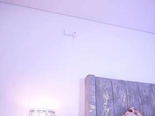 lara-giraldo — Camsoda recorded stream image, 03.04.2025 01:30