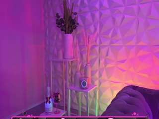 tamaramilano — Camsoda recorded stream screenshot (03 Apr 2025)