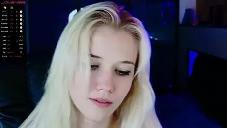 ShhhO_O — Stripchat recorded stream image, 03.04.2025 08:10