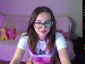 queen_kitty1818 — Chaturbate recorded stream screenshot (03 Apr 2025)