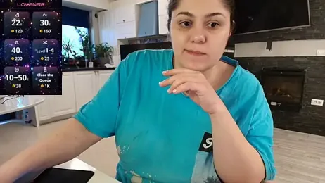 Layla- — Stripchat recorded stream image, 04.02.2025 11:10