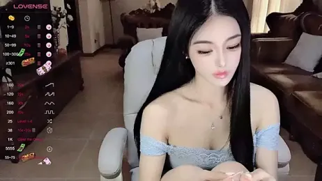 Irene--- — Stripchat recorded stream screenshot (04 Apr 2025)