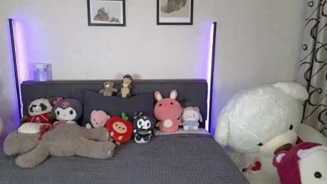 dolly_ll — Stripchat recorded stream image, 04.04.2025 13:50