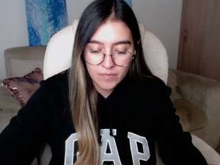 alexyferrer — Camsoda recorded stream image, 07.04.2025 22:40