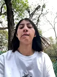 PurpleLinn — Stripchat recorded stream image, 08.04.2025 20:20