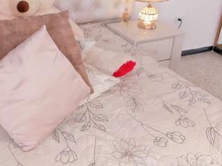 Mia Donatti — Flirt4free recorded stream image, 08.04.2025 18:00