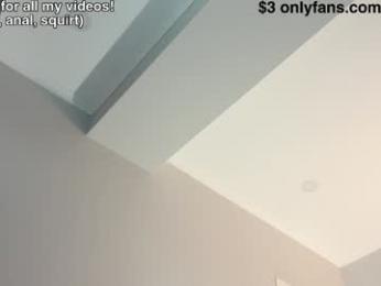 lailatoks — Chaturbate recorded stream image, 09.04.2025 06:20