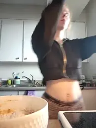 LucidLucy — Stripchat recorded stream image, 09.04.2025 11:40