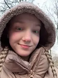 bambi_lu — Stripchat recorded stream image, 09.04.2025 13:10