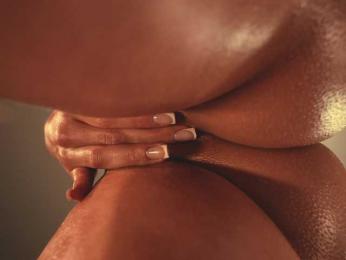 HeyBanana — Bongacams recorded stream screenshot (09 Apr 2025)