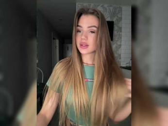 SweetyMia — Bongacams recorded stream screenshot (05 Feb 2025)