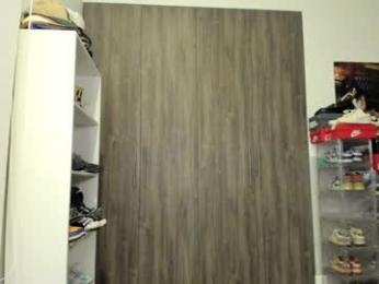 lindabluee — Chaturbate recorded stream image, 11.04.2025 14:20