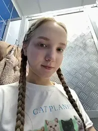 bambi_lu — Stripchat recorded stream image, 11.04.2025 16:50