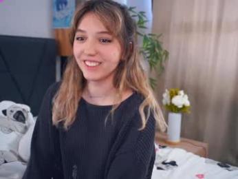 pinkncrazy — Chaturbate recorded stream screenshot (12 Apr 2025)