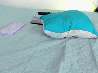 irisallen — Camsoda recorded stream screenshot (05 Feb 2025)