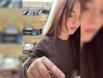 OlivkaVif — Bongacams recorded stream screenshot (05 Feb 2025)