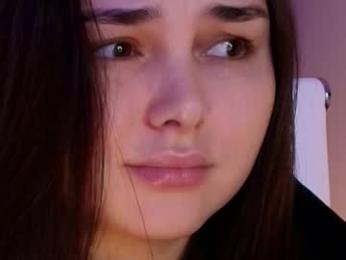 hollyextra — Chaturbate recorded stream image, 12.04.2025 17:30