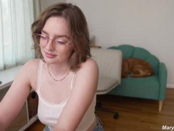 marymoody — Chaturbate recorded stream image, 12.04.2025 21:20
