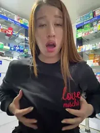 roouse — Stripchat recorded stream screenshot (12 Apr 2025)