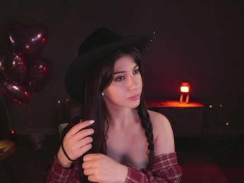 -Madi- — Bongacams recorded stream screenshot (13 Apr 2025)